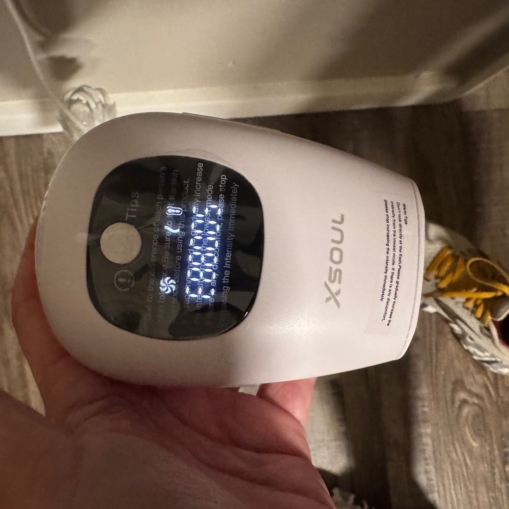 IPL Hair Removal Device - Picture 12 of 12